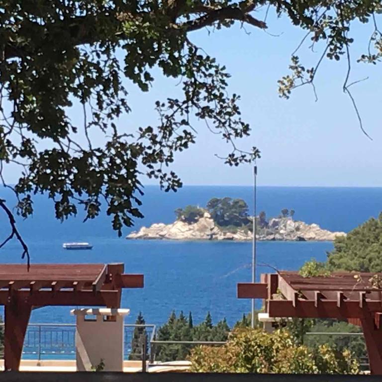 Villa Julia Petrovac ภายนอก รูปภาพ