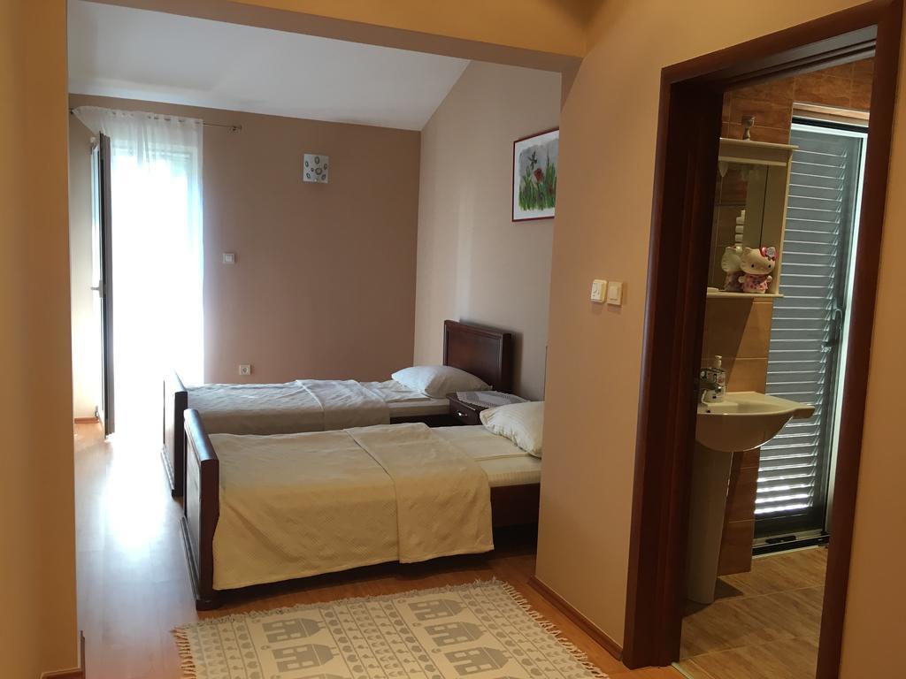 Villa Julia Petrovac ภายนอก รูปภาพ